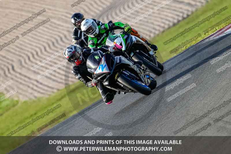 donington no limits trackday;donington park photographs;donington trackday photographs;no limits trackdays;peter wileman photography;trackday digital images;trackday photos